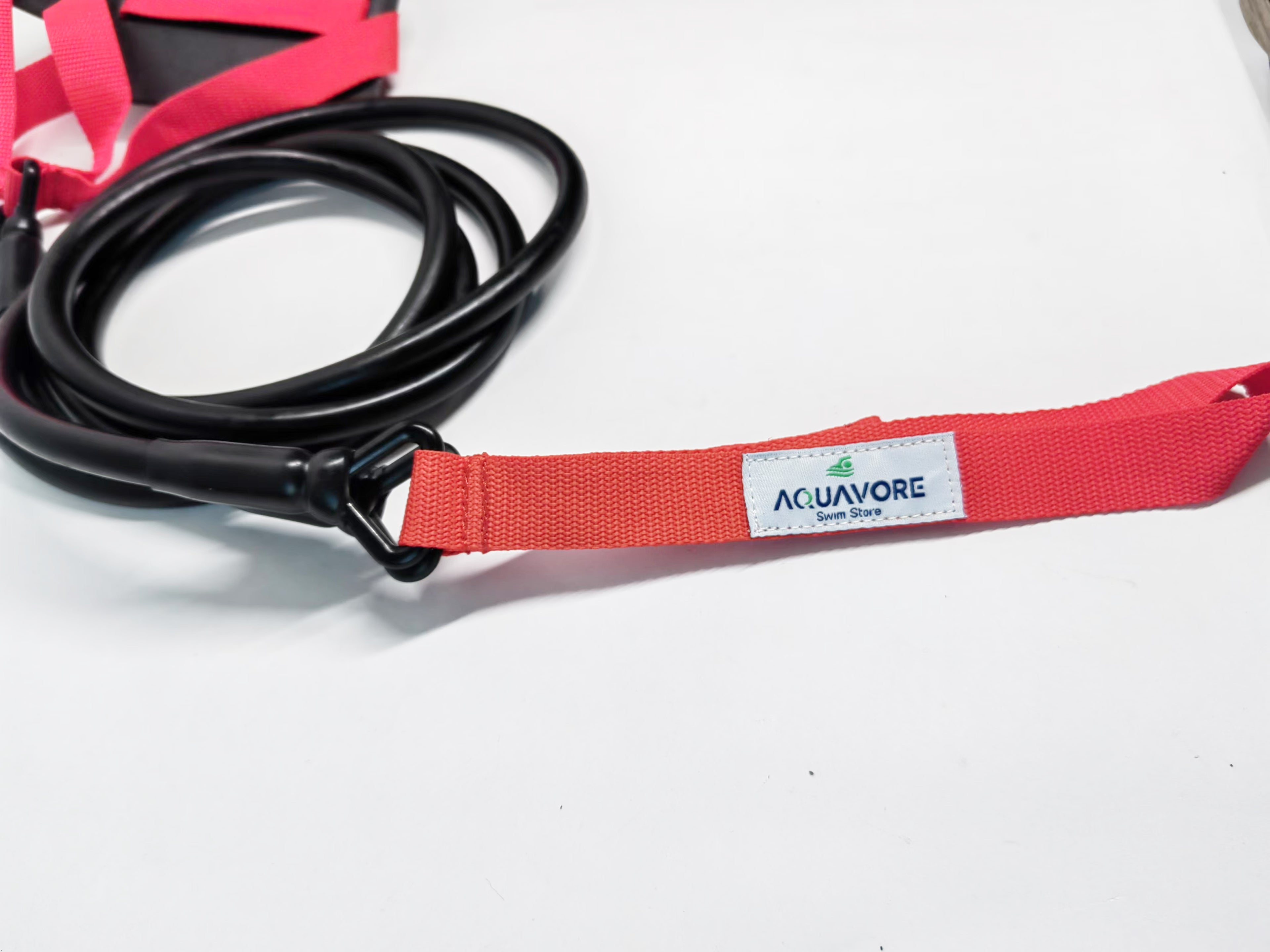 Swimming fitness cord with paddles